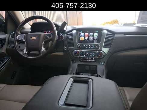 Used 2018 Chevrolet Tahoe LT w/ LT Signature Package image 10