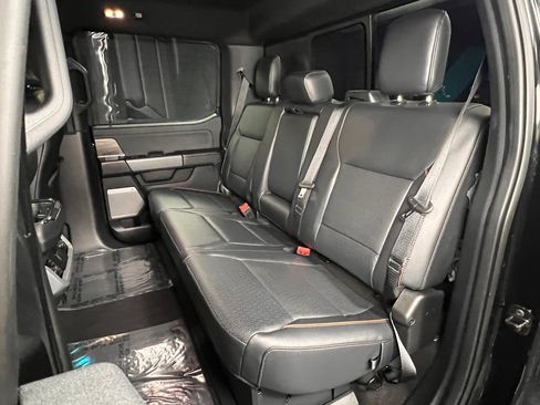 Used 2024 Ford F150 Lariat w/ FX4 Off-Road Package image 21