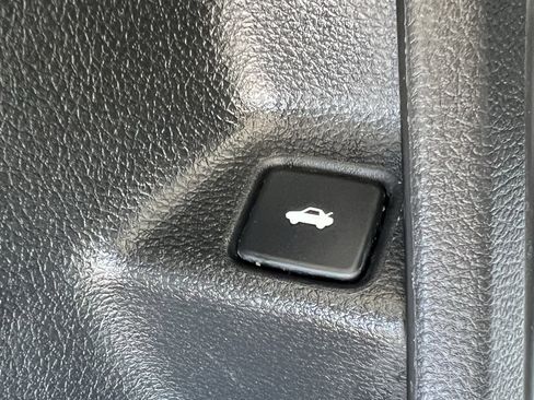 Used 2019 Honda Civic EX-L image 34