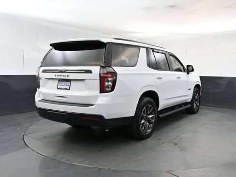 Used 2024 Chevrolet Tahoe Z71 w/ Luxury Package AWD/4WD image 5