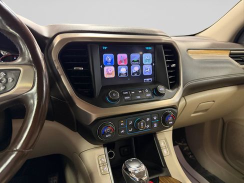 Used 2017 GMC Acadia Denali w/ Technology Package FWD image 27