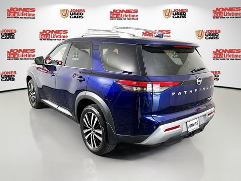 Certified 2024 Nissan Pathfinder Platinum w/ Cargo Package AWD/4WD image 2