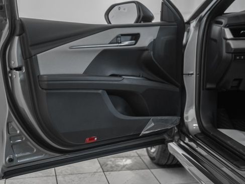 New 2026 Toyota Camry SE image 38