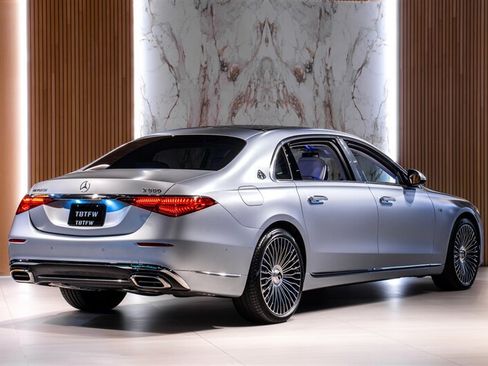 Used 2024 Mercedes-Benz Maybach S 680 4MATIC image 3