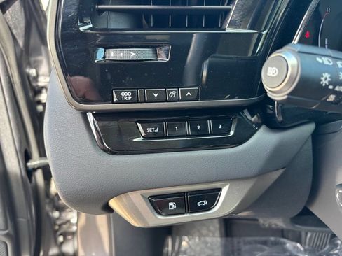 Used 2023 Lexus RX 350 w/ Cold Area Package AWD/4WD image 12