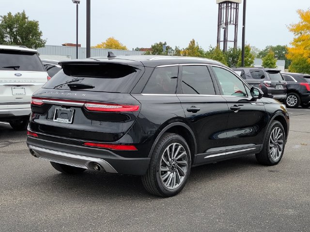 Certified 2024 Lincoln Corsair Reserve w/ Equipment Group 201A AWD/4WD image 4