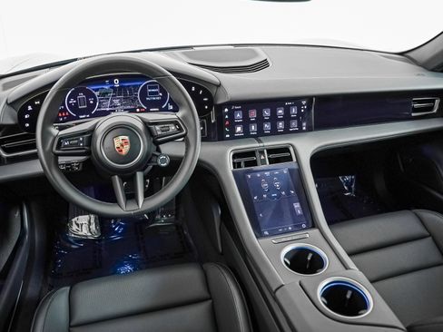 Certified 2025 Porsche Taycan RWD image 18