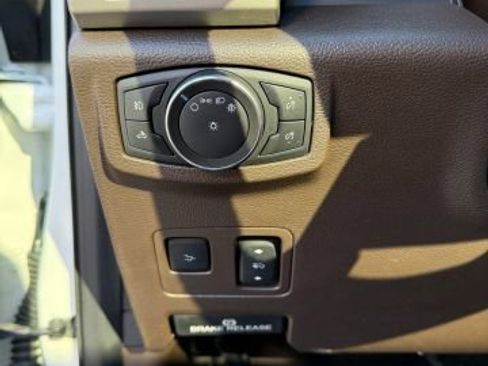 Used 2021 Ford F350 King Ranch w/ Tremor Off-Road Package image 40