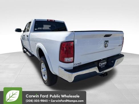 Used 2018 RAM 2500 Tradesman w/ Chrome Appearance Group AWD/4WD image 7