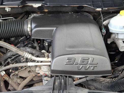 Certified 2021 RAM 1500 Warlock AWD/4WD image 27