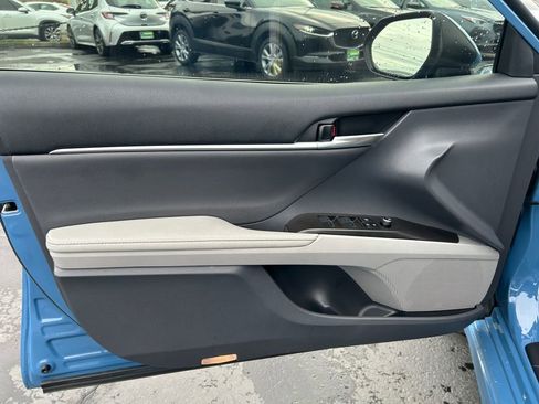 Used 2023 Toyota Camry XSE image 22