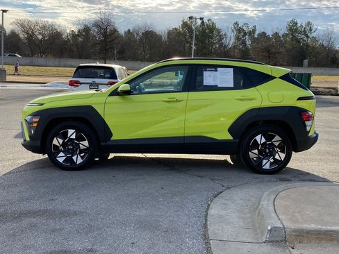 Used 2024 Hyundai Kona SEL FWD image 4