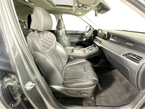 Used 2022 Hyundai Palisade Limited w/ Cargo Package image 32