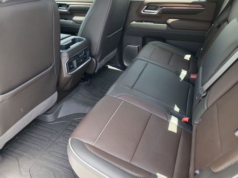 Used 2024 GMC Sierra 2500 Denali w/ Denali Reserve Package AWD/4WD image 22
