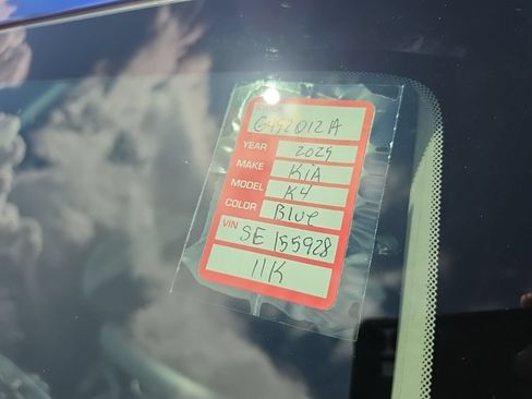 Used 2025 Kia K4 EX FWD image 8