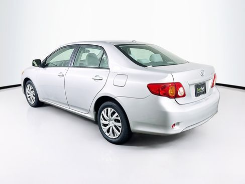 Used 2009 Toyota Corolla XLE FWD image 5
