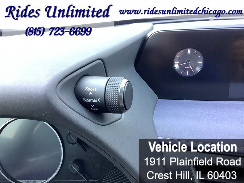 Used 2019 Lexus UX 250h w/ Premium Package AWD/4WD image 25