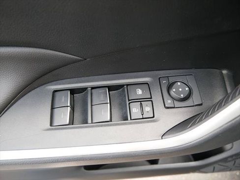Certified 2025 Toyota RAV4 XLE AWD/4WD image 16