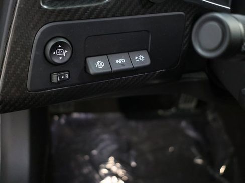 Used 2016 Chevrolet Corvette Z06 w/ 3LZ Preferred Equipment Group image 92