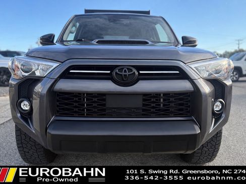 Used 2021 Toyota 4Runner Venture w/ Moonroof Package image 24