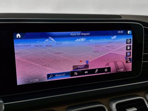 Used 2022 Mercedes-Benz GLS 450 4MATIC w/ AMG Line Exterior image 13