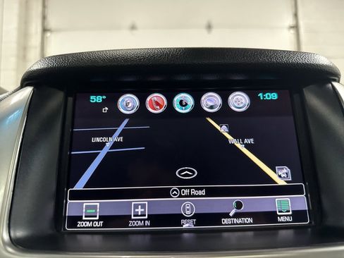 Used 2020 Chevrolet Suburban Premier image 29