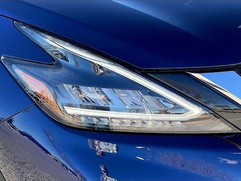 Certified 2024 Nissan Murano SV image 26