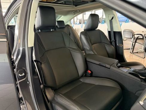 Used 2023 Lexus ES 350 w/ Premium Package image 27