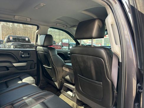 Used 2015 Chevrolet Silverado 2500 LTZ w/ Duramax Plus Package image 47