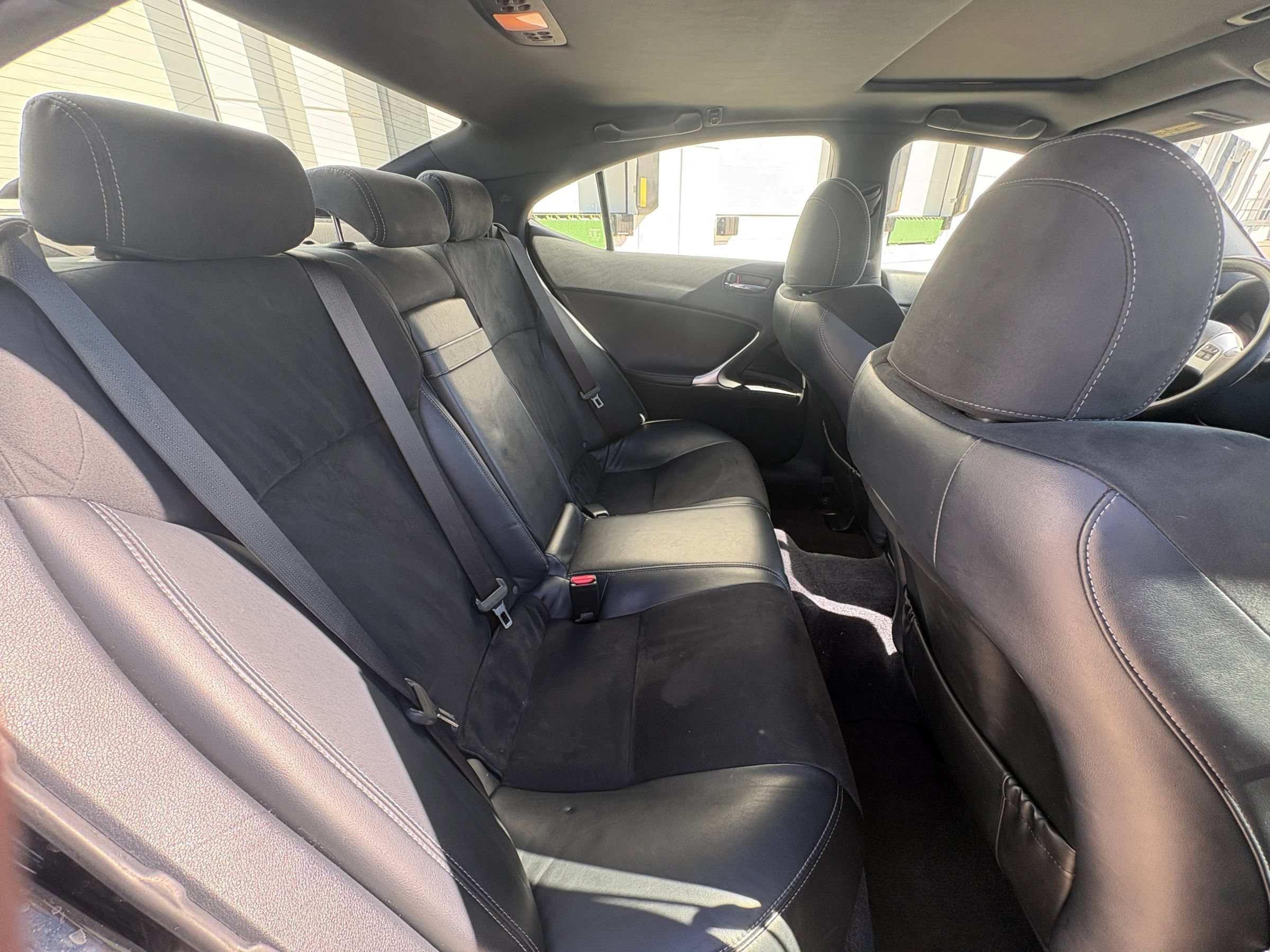 Used 2013 Lexus IS 250 w/ F-Sport Pkg w/Summer Tires RWD image 33