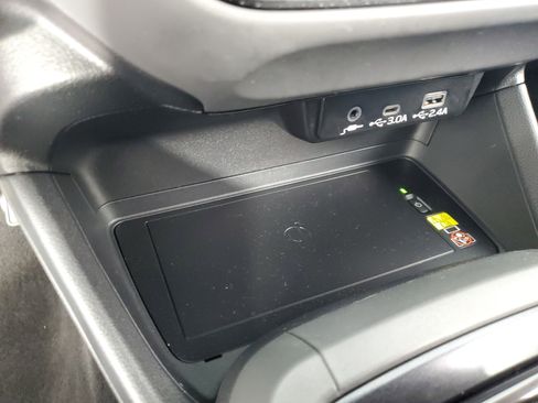 Used 2025 Subaru Crosstrek 2.5i Limited w/ Crosstrek Mirror Package image 19