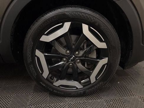 Certified 2024 Kia Telluride S FWD image 19