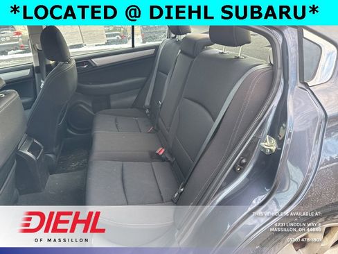 Used 2017 Subaru Legacy 2.5i Premium image 10
