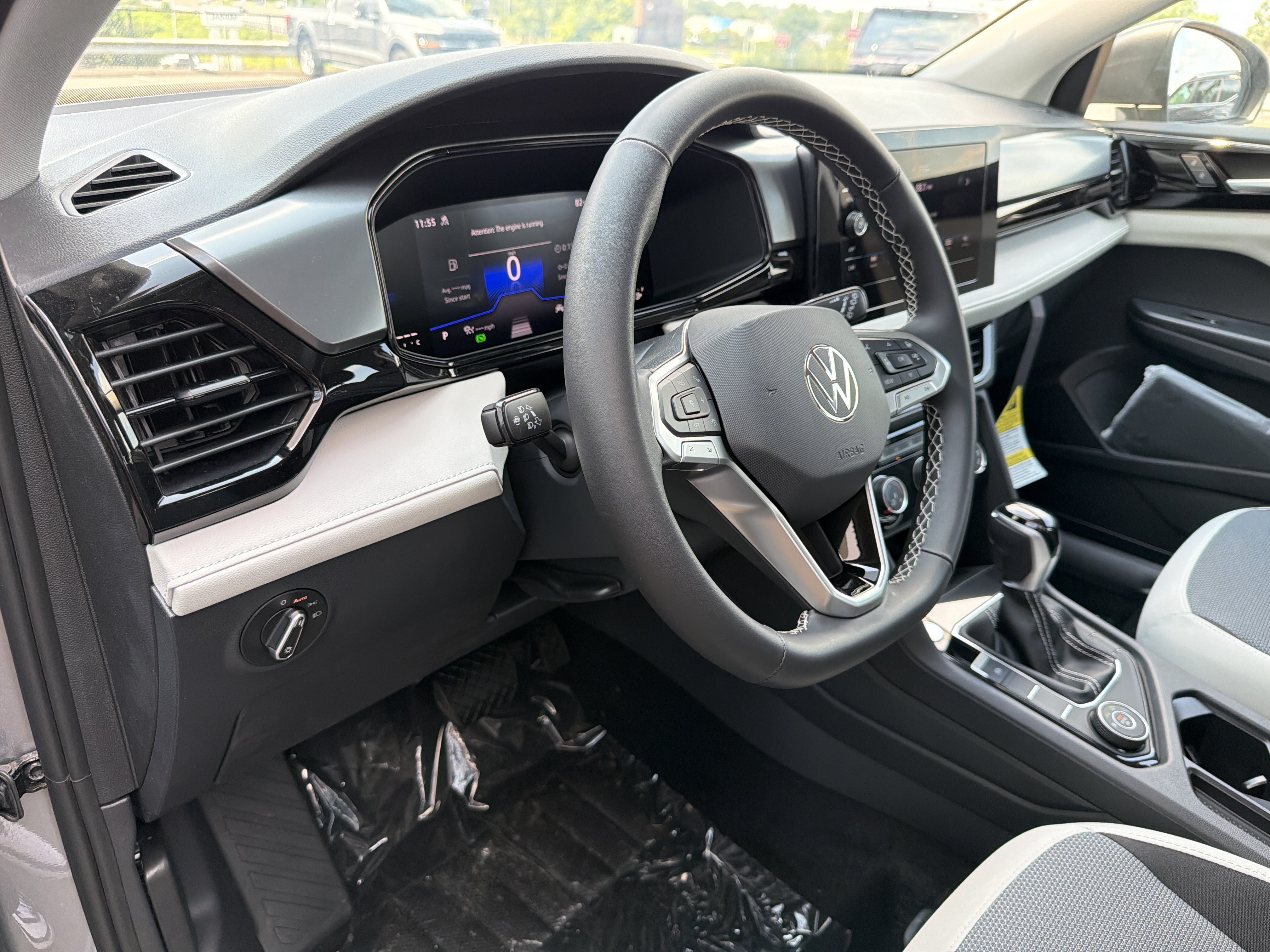 New 2025 Volkswagen Taos S AWD/4WD image 18