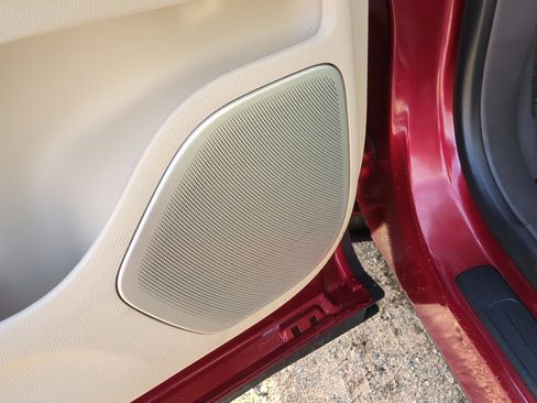 Used 2019 Lincoln Nautilus Reserve w/ Ultimate Package image 13