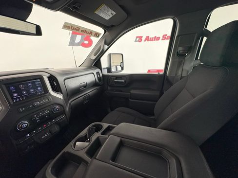 Used 2024 Chevrolet Silverado 3500 W/T AWD/4WD image 32