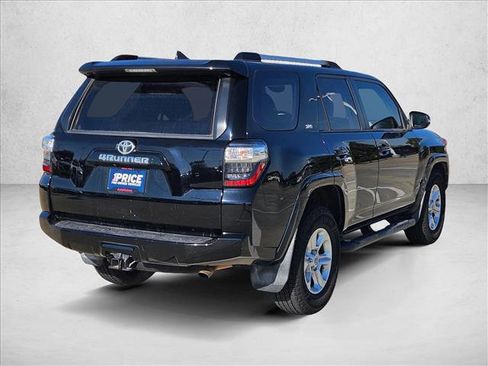 Used 2020 Toyota 4Runner SR5 Premium image 4