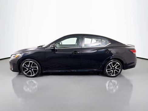 Used 2024 Nissan Sentra SR FWD image 6