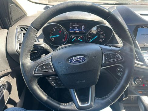 Used 2017 Ford Escape Titanium AWD/4WD image 18