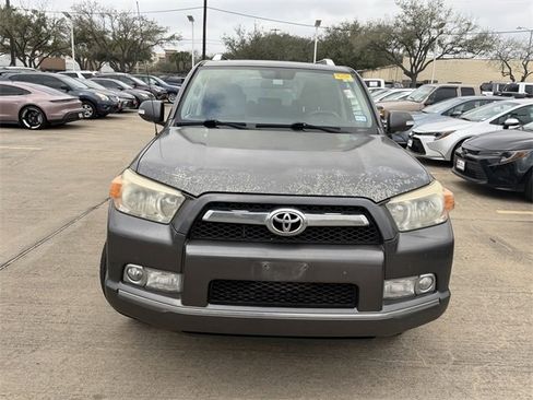 Used 2010 Toyota 4Runner SR5 image 2