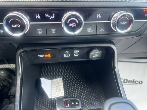 Used 2024 Honda CR-V EX image 29