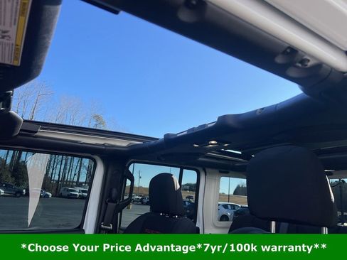 Certified 2022 Jeep Wrangler Unlimited Rubicon image 23