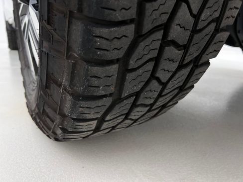 Used 2024 GMC Sierra 3500 Denali Ultimate image 36