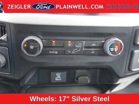 Used 2023 Ford F150 XL RWD image 18