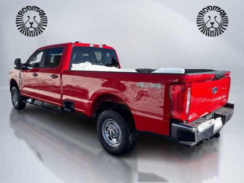 New 2025 Ford F250 XL w/ XL Chrome Package image 7