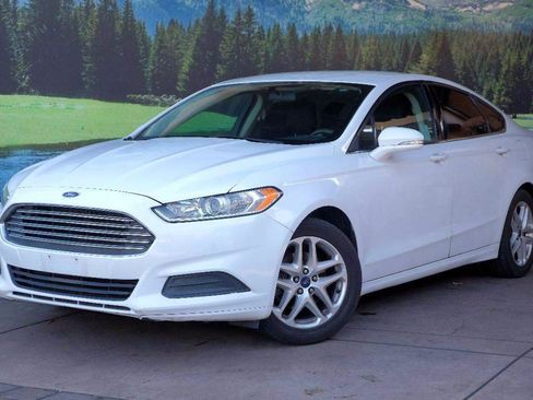 Used 2014 Ford Fusion SE FWD image 1