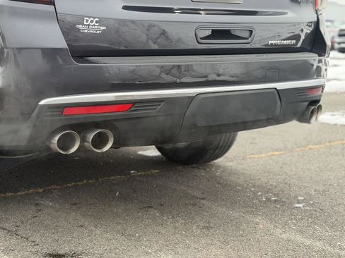 Used 2023 Chevrolet Suburban Premier image 21