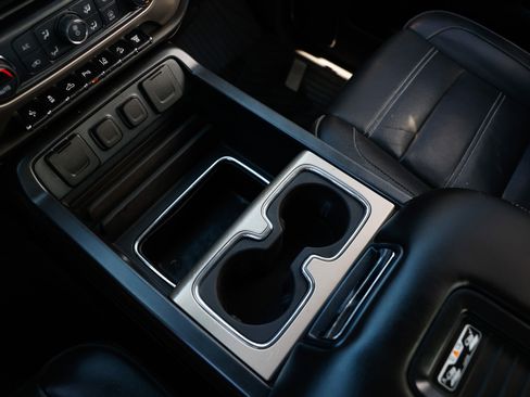 Used 2018 GMC Sierra 2500 Denali w/ Duramax Plus Package image 42