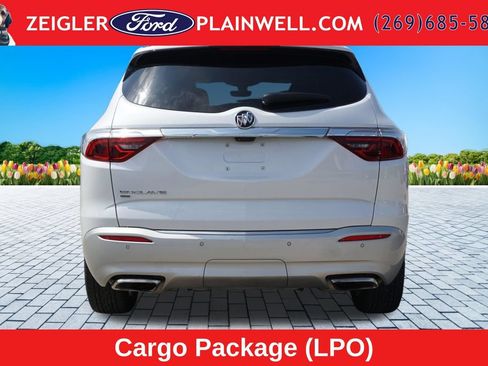 Used 2024 Buick Enclave Essence w/ Experience Buick Package AWD/4WD image 4