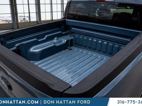 Certified 2025 Ford Maverick XLT w/ XLT Luxury Package AWD/4WD image 31